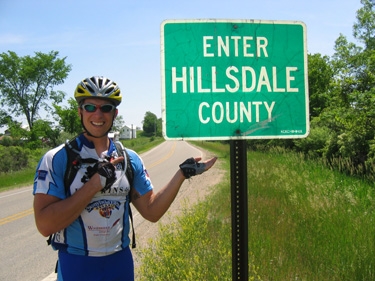 we missed the illinois state line.  all we got was hillsdale county.