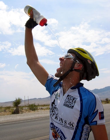 cooling off in the hot hot desert heat with 100 miles down, and 43 left to go