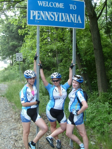 Sarah, Nicole, and Michelle cross the first state line into PA!