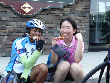 Shantha and Olympia at Day 2's first waterstop. Cold fried chicken at 9:30am never tasted so good!